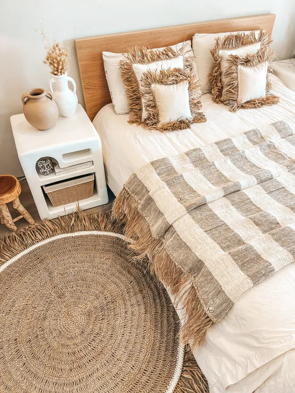 Meyank – Tapis Rond (Franges en raphia)