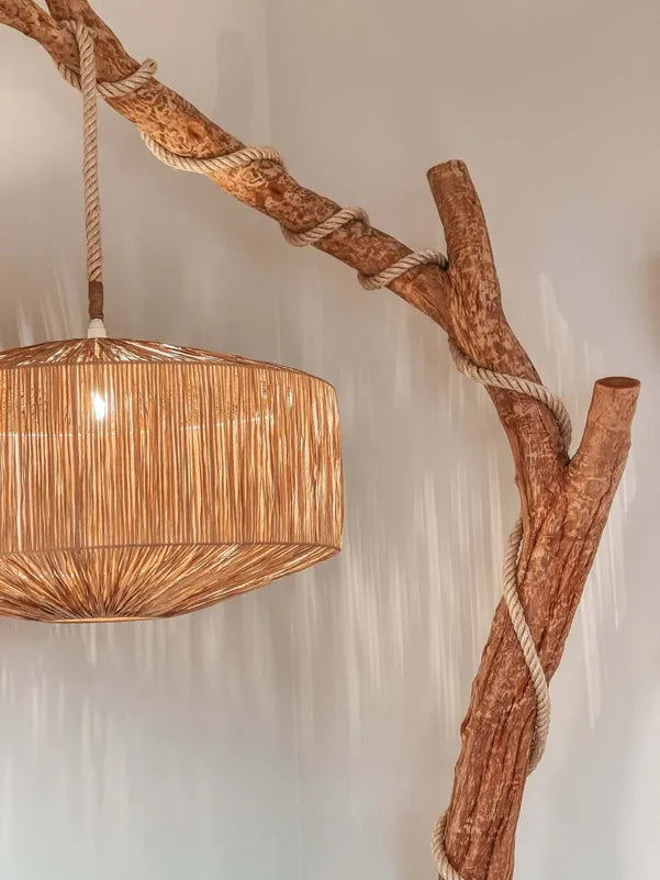 Ailana – Lampadaire Grande Arche